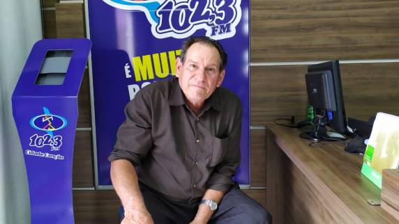 VÍDEO - Depois de 60 anos, sobrinho descobre paradeiro de tio após divulgação na rádio Cidade Canção FM