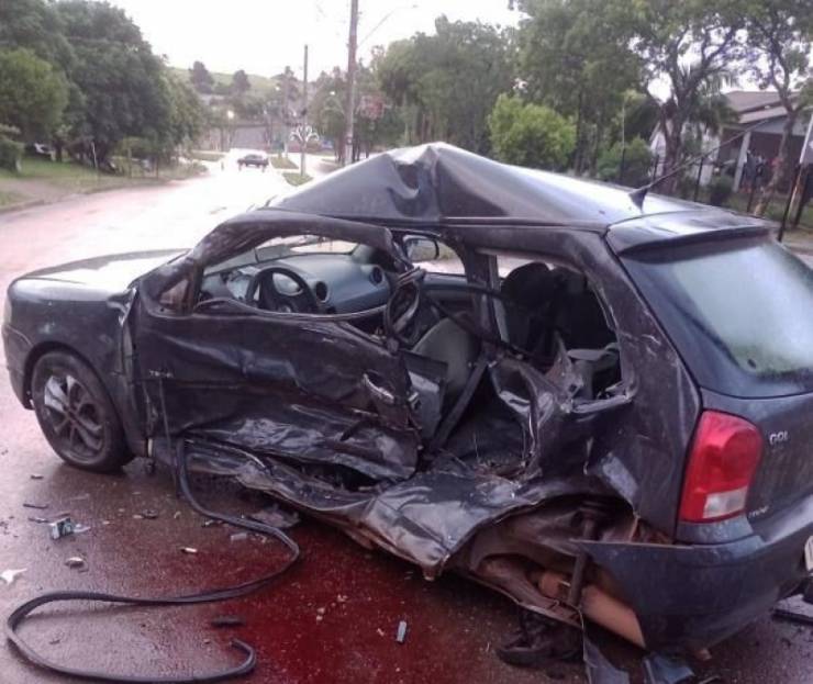 Jovem morre e outra fica gravemente ferida em acidente em São Miguel das Missões